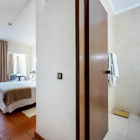 Salema Beach Hotel Hotel 3*