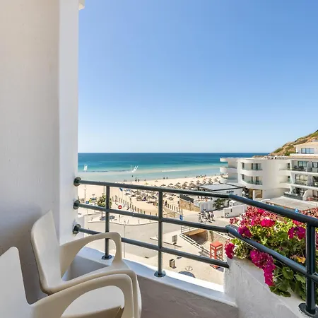 Salema Beach Hotel Otel