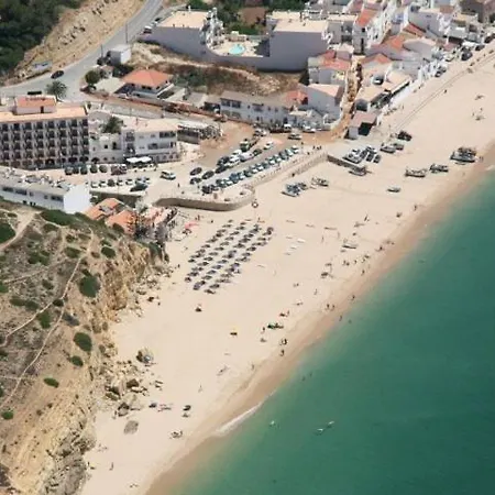 Отель Salema Beach Hotel 3*