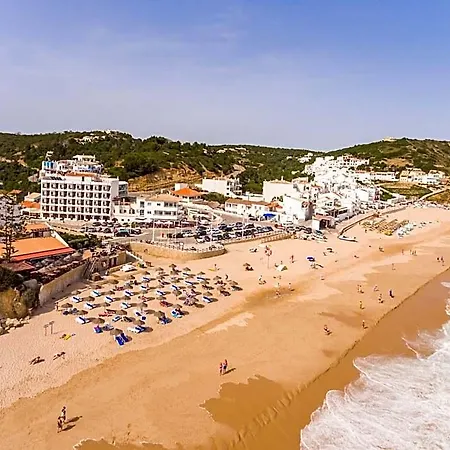 Salema Beach Hotel 살레마