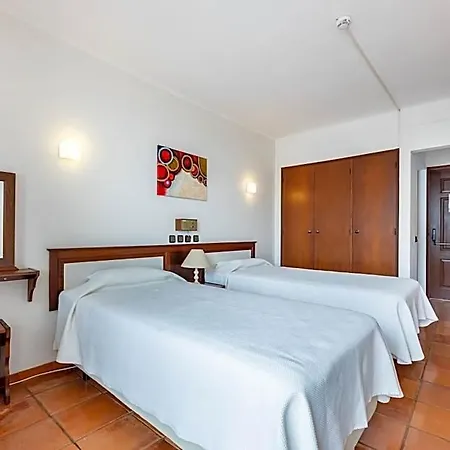 Salema Beach Hotel 3* 살레마