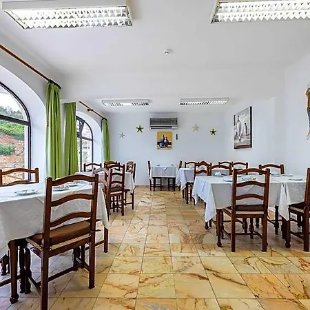 Salema Beach Hotel 호텔