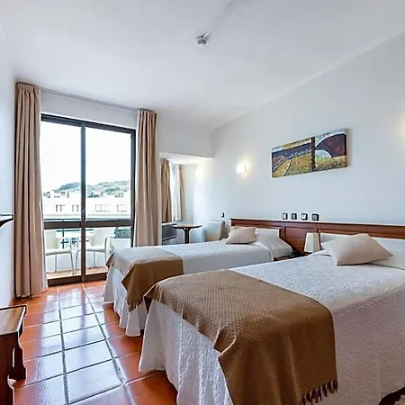 Salema Beach Hotel 호텔