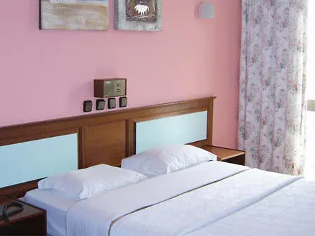 Salema Beach Hotel Otel